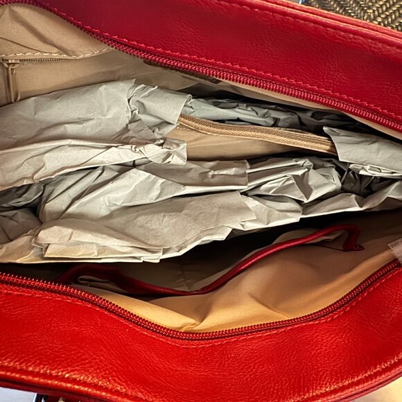 Nine West Blake Red Large Shoulder Tote Bag Purse & Bonus Black/White  Pouch NEW - Picture 11 of 16